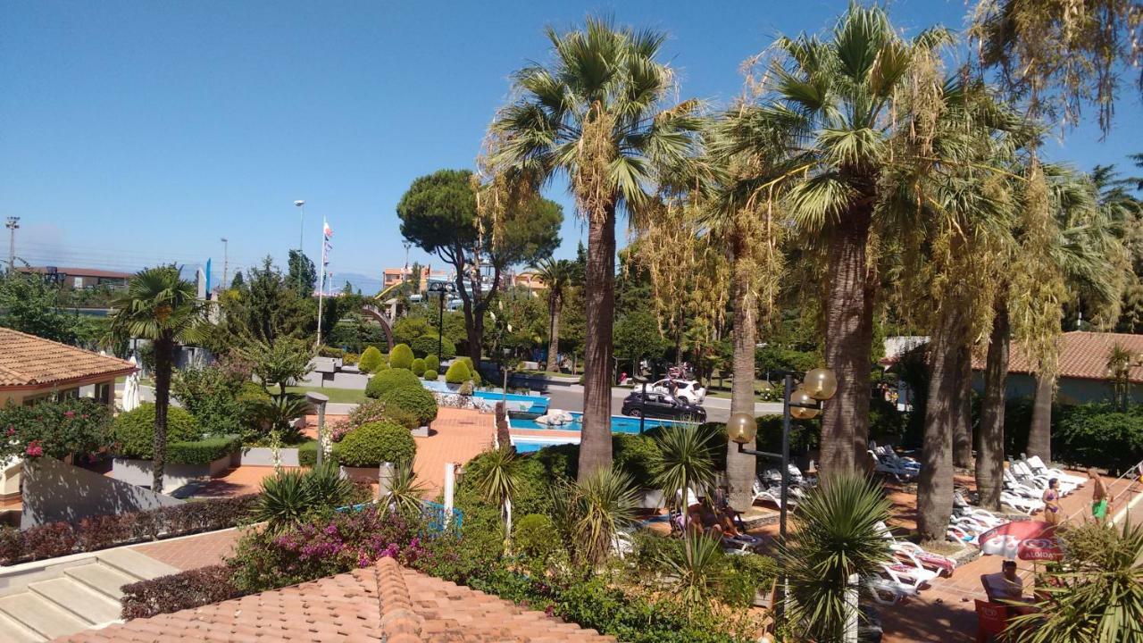 Villaggio Turistico La Mantinera - Appartamenti De Luxe Praia a Mare Exterior photo